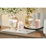 Kép 5/6 - Yankee Candle® Pink Cherry & Vanilla Signature nagy üveggyertya 567 g