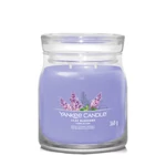 Kép 1/3 - Yankee Candle® Lilac Blossoms Signature közepes üveggyertya
