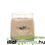 Kép 2/3 - Amber & Sandalwood Signature közepes üveggyertya 368 g