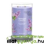 Kép 2/4 - Lilac Blossoms Signature nagy poharas gyertya 567 g