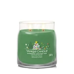Kép 2/6 - Yankee Candle® Shimmering Christmas Tree Signature közepes üveggyertya 368 g