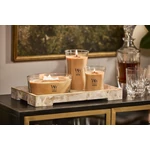 Kép 7/10 - WoodWick® Golden Bourbon nagy üveggyertya 609 g