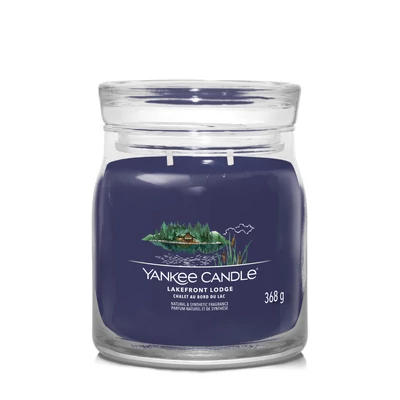 Yankee Candle® Lakefront Lodge Signature közepes üveggyertya