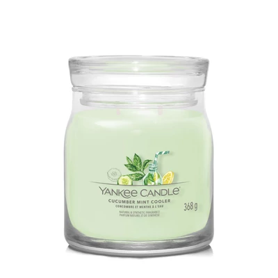 Yankee Candle® Cucumber Mint Cooler Signature közepes üveggyertya