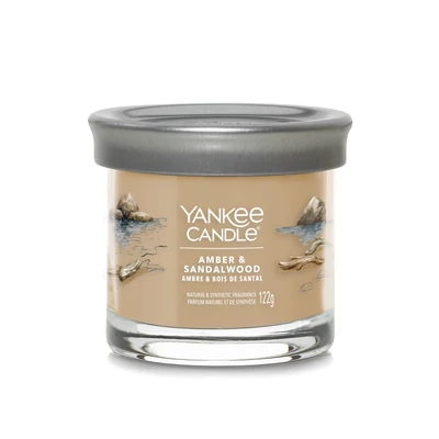 Yankee Candle® Amber & Sandalwood Signature kis poharas gyertya