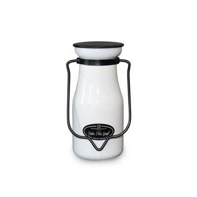 Milkhouse Candle® Rake, Pile, Leap! Creamery Glow Milkbottle üveggyertya