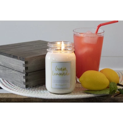 Milkhouse Candle® Guava Lemonade Farmhouse közepes üveggyertya