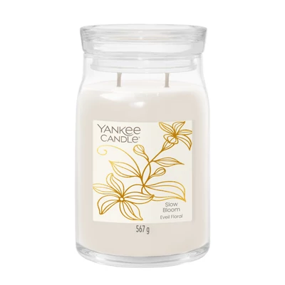 Yankee Candle® Slow Bloom Signature nagy üveggyertya 567 g