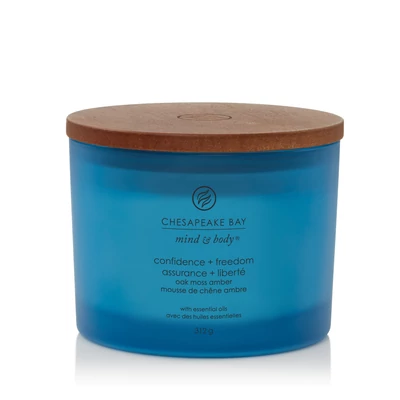Chesapeake Bay Candle® confidence + freedom (oak moss amber) három kanócos üveggyertya