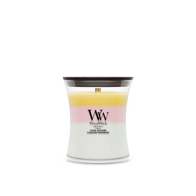 WoodWick Floral Blossoms Trilogy közepes üveggyertya 275 g