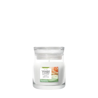 Yankee Candle Blooming Love Signature kis üveggyertya 110 g