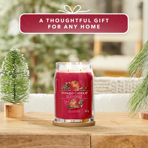 Yankee Candle® Red Apple Wreath Signature nagy üveggyertya 567 g