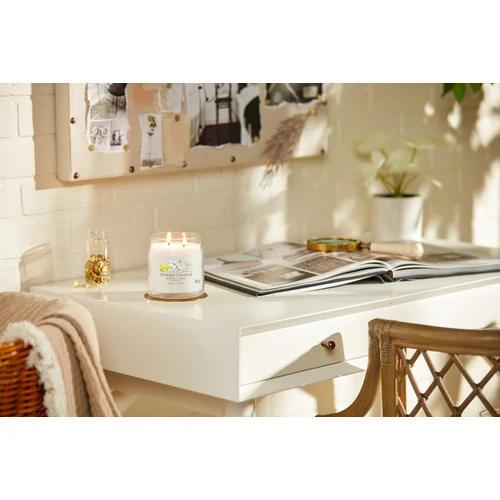 Yankee Candle® Midnight Jasmine Signature közepes üveggyertya 368 g
