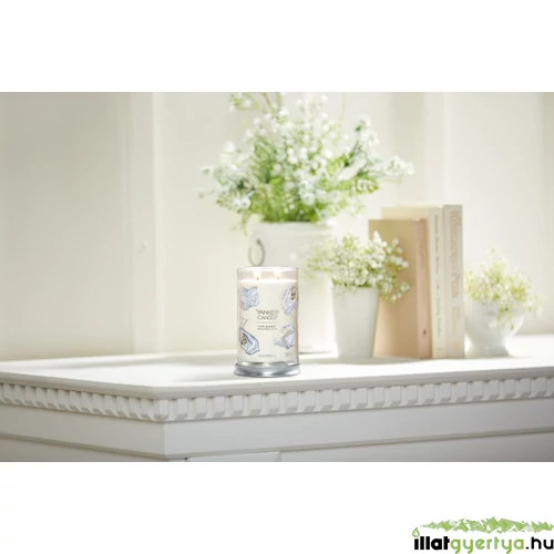 Soft Blanket Signature nagy poharas gyertya 567 g