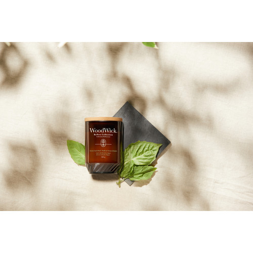 WoodWick® Tomato Leaf & Basil ReNew nagy üveggyertya 368 g