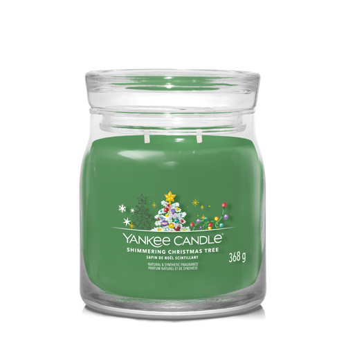 Yankee Candle® Shimmering Christmas Tree Signature közepes üveggyertya 368 g