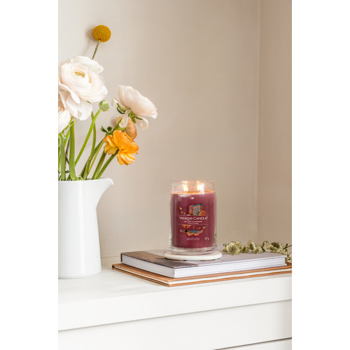 Yankee Candle® Autumn Daydream Signature nagy üveggyertya 567 g Yankee Candle® Autumn Daydream Signature nagy üveggyertya 567 g