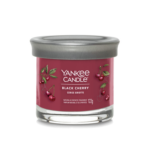 Yankee Candle® Black Cherry Signature kis poharas gyertya 122 g