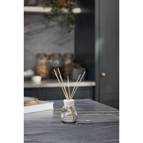 Yankee Candle® Amber & Sandalwood 100 ml diffúzor