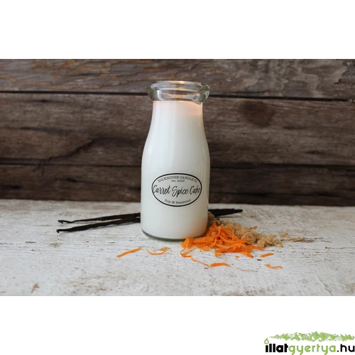 Carrot Spice Cake Milkbottle üveggyertya