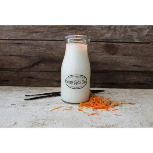 Carrot Spice Cake Milkbottle üveggyertya