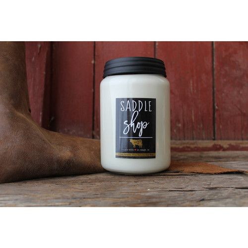 Milkhouse Candle® Saddle Shop Farmhouse nagy üveggyertya 737 g