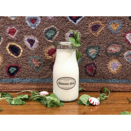 Moroccan Mint Creamery Milkbottle üveggyertya 227 g