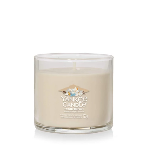 Yankee Candle® Vanilla Flurries Signature kis poharas gyertya 122 g