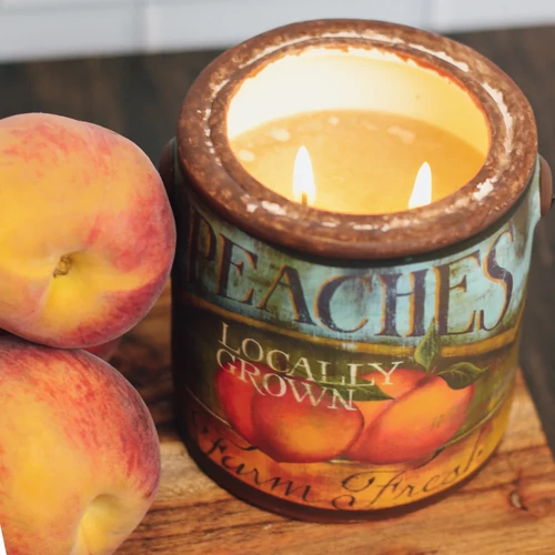 Cheerful Candle® Farm Fresh Juicy Peach nagy kerámia gyertya 567 g