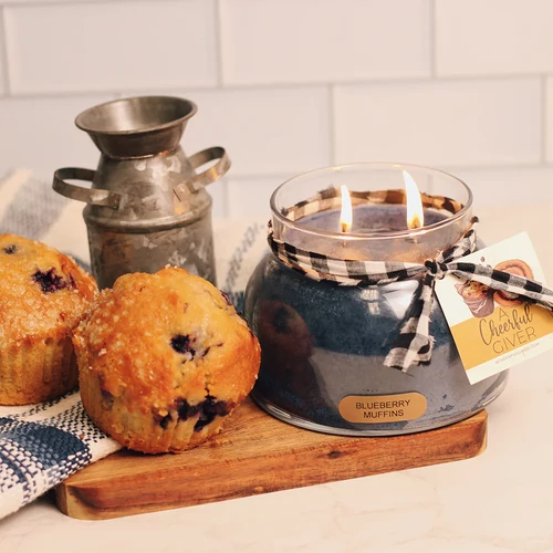 Keepers of the Light® Blueberry Muffins közepes üveggyertya 624 g