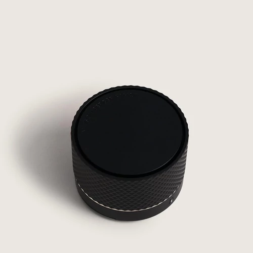 Maison Berger Paris® Black Nomad hordozható diffúzor szett