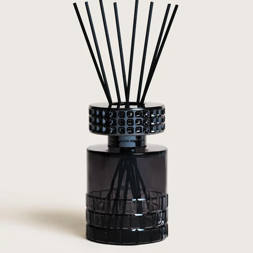 Maison Berger Paris® Black Celebration - Hypnotic Oud diffúzor 200 ml