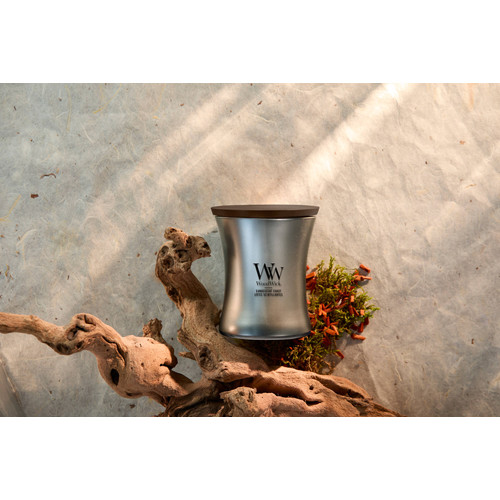 WoodWick® Candescent Coast közepes üveggyertya 275 g