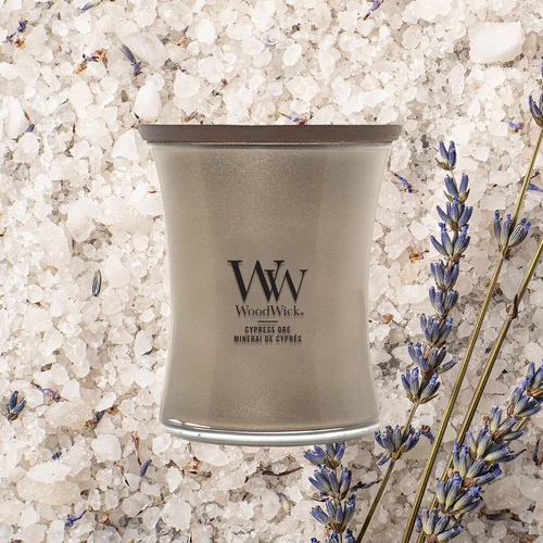 WoodWick® Cypress Ore közepes üveggyertya 275 g