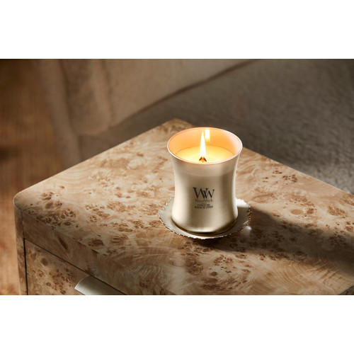 WoodWick® Cypress Ore közepes üveggyertya 275 g