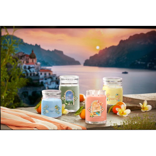 Yankee Candle® Azure Sky Signature nagy üveggyertya 567 g Yankee Candle® Azure Sky Signature nagy üveggyertya 567 g