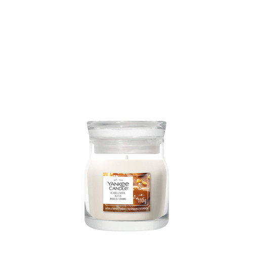 Yankee Candle® Caramel Kiss Signature kis üveggyertya 110 g
