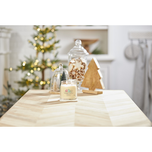 Yankee Candle® Christmas Cookie Signature közepes üveggyertya 368 g