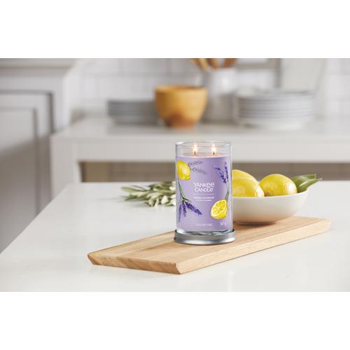 Lemon Lavender Signature nagy poharas gyertya