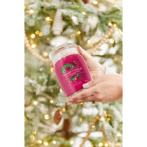 Yankee Candle® Sparkling Winterberry Signature nagy üveggyertya 567 g