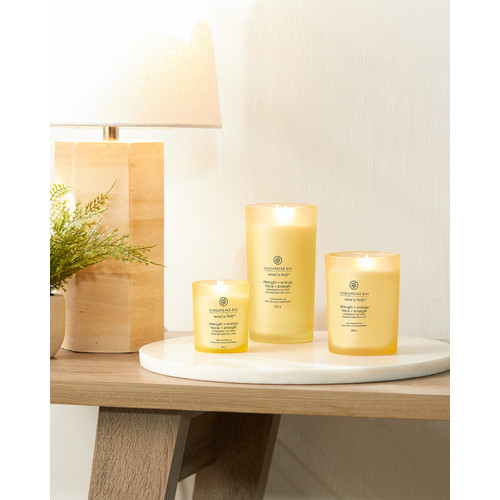 Chesapeake Bay Candle® strength + energy (pineapple coconut) nagy üveggyertya 355 g