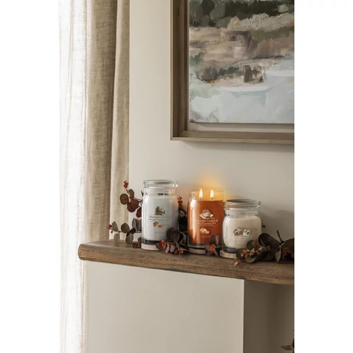 Yankee Candle® Afternoon Scrapbooking Signature közepes üveggyertya 368 g