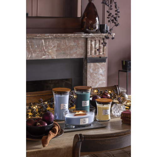 WoodWick® Phantom Cherry nagy üveggyertya 609 g WoodWick® Phantom Cherry nagy üveggyertya 609 g